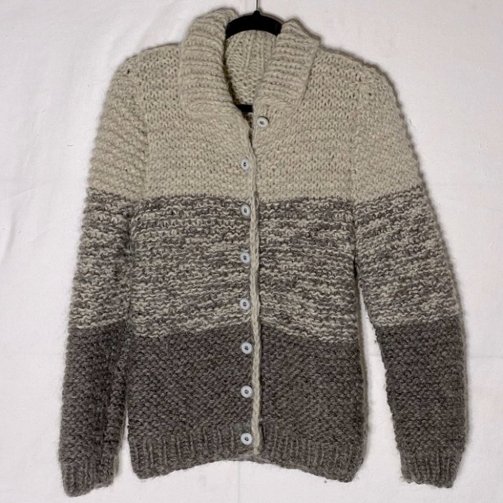 Vintage Hand  Knit Ombre Button Up Hand Knit Cardigan M - Picture 10 of 10